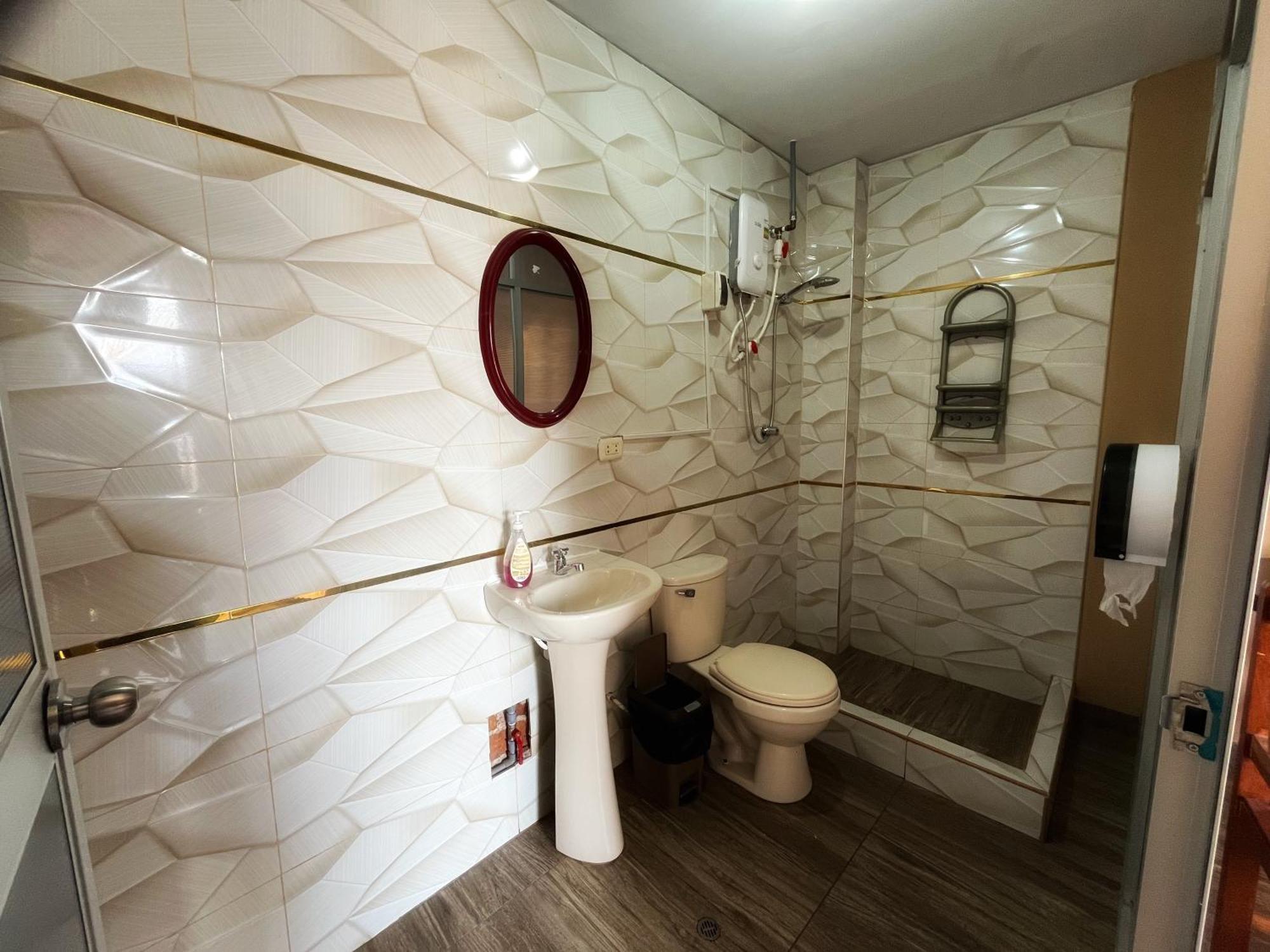 Bed and Breakfast Ugarte Street Трухильо Экстерьер фото