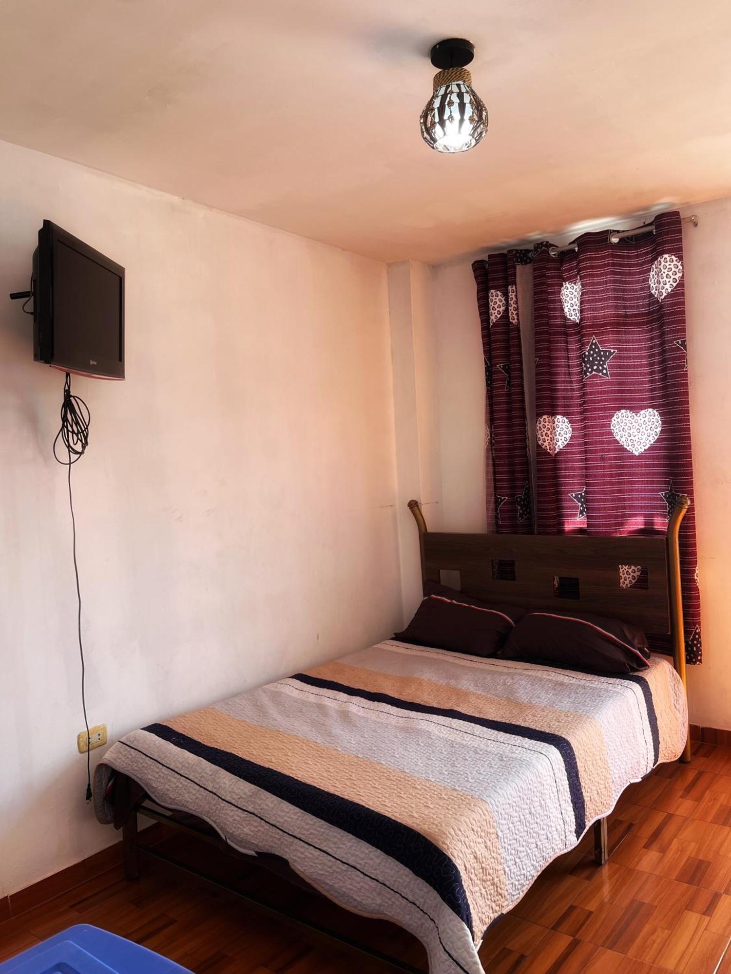 Bed and Breakfast Ugarte Street Трухильо Экстерьер фото
